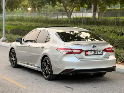 2019 Toyota Camry Hybrid GCC Specs