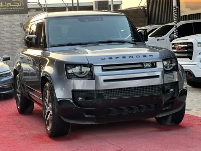 2024 Land Rover Defender 130 P400 American Specs