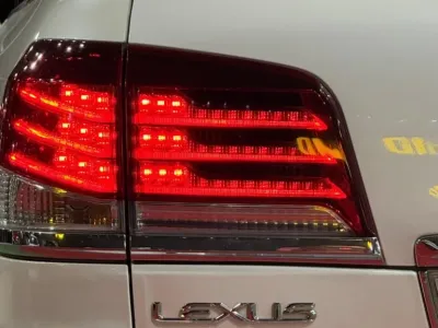 لكزس LX 570 موديل 2013