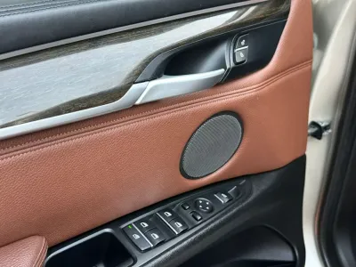بي إم دبليو X6 xDrive50i موديل 2016 مواصفات خليجية