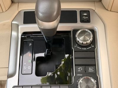 تويوتا لاند كروزر GXR V8 موديل 2019 مواصفات خليجية - صورة 7