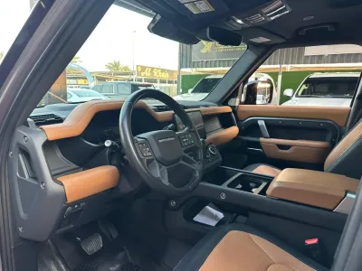 2024 Land Rover Defender 130 P400 American Specs