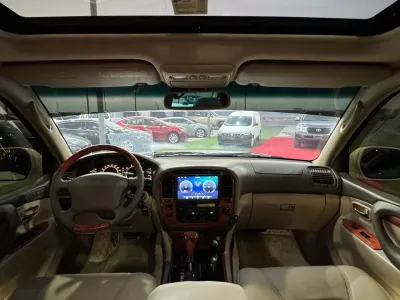 2000 Lexus LX 470