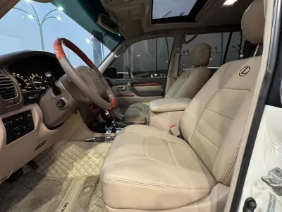 2000 Lexus LX 470