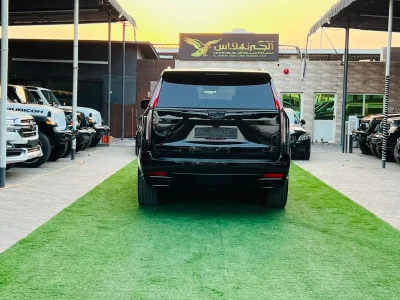 2021 Cadillac Escalade Premium Luxury US Specs