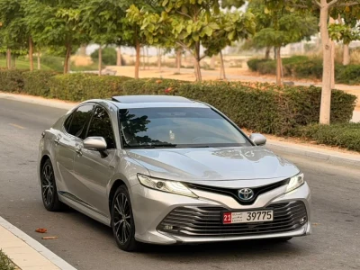 2019 Toyota Camry Hybrid GCC Specs