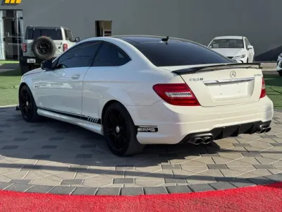مرسيدس بنز C 250 موديل 2014 محولة بتصميم C63 AMG