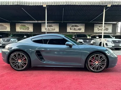 2018 Porsche 718 Cayman S GCC Specs