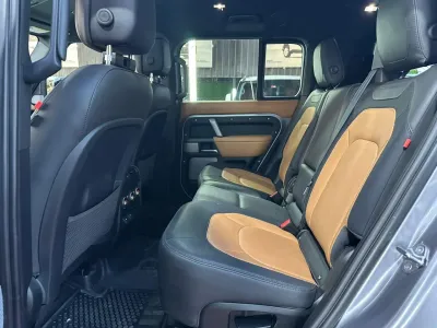 2024 Land Rover Defender 130 P400 American Specs