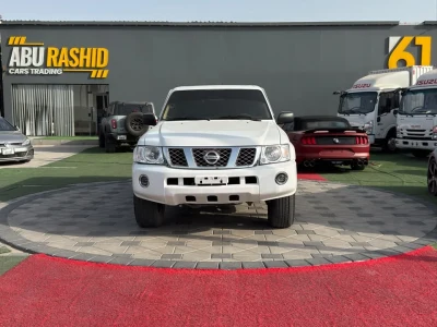 2010 Nissan Patrol Safari VTC 4800 GCC Specs