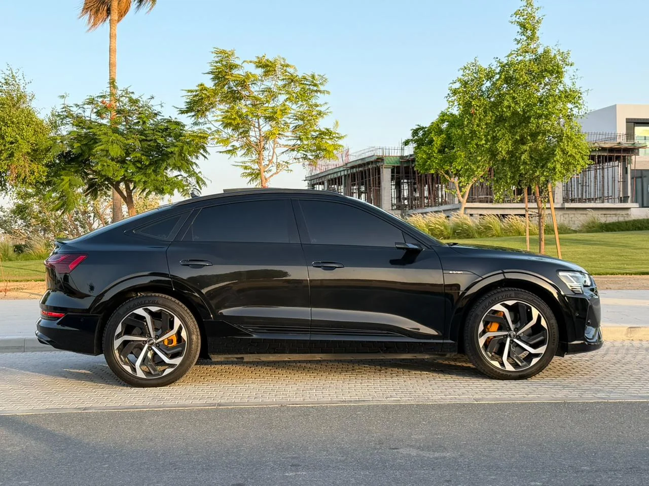 2020 Audi e-tron Sportback 55 quattro GCC Specs