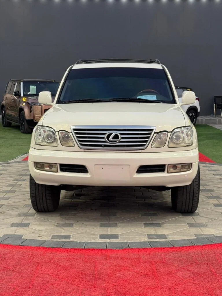 2000 Lexus LX 470