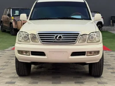 2000 Lexus LX 470