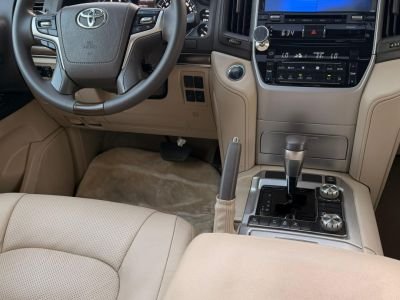 تويوتا لاند كروزر GXR V8 موديل 2019 مواصفات خليجية - صورة 11