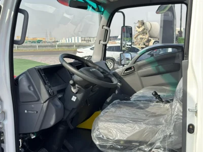 2025 Isuzu KV100 Cargo Van GCC Specs