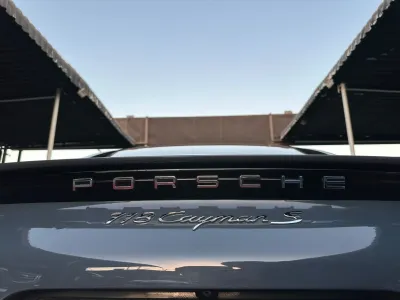 2018 Porsche 718 Cayman S GCC Specs