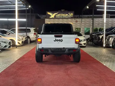 جيب جلاديتور 2022