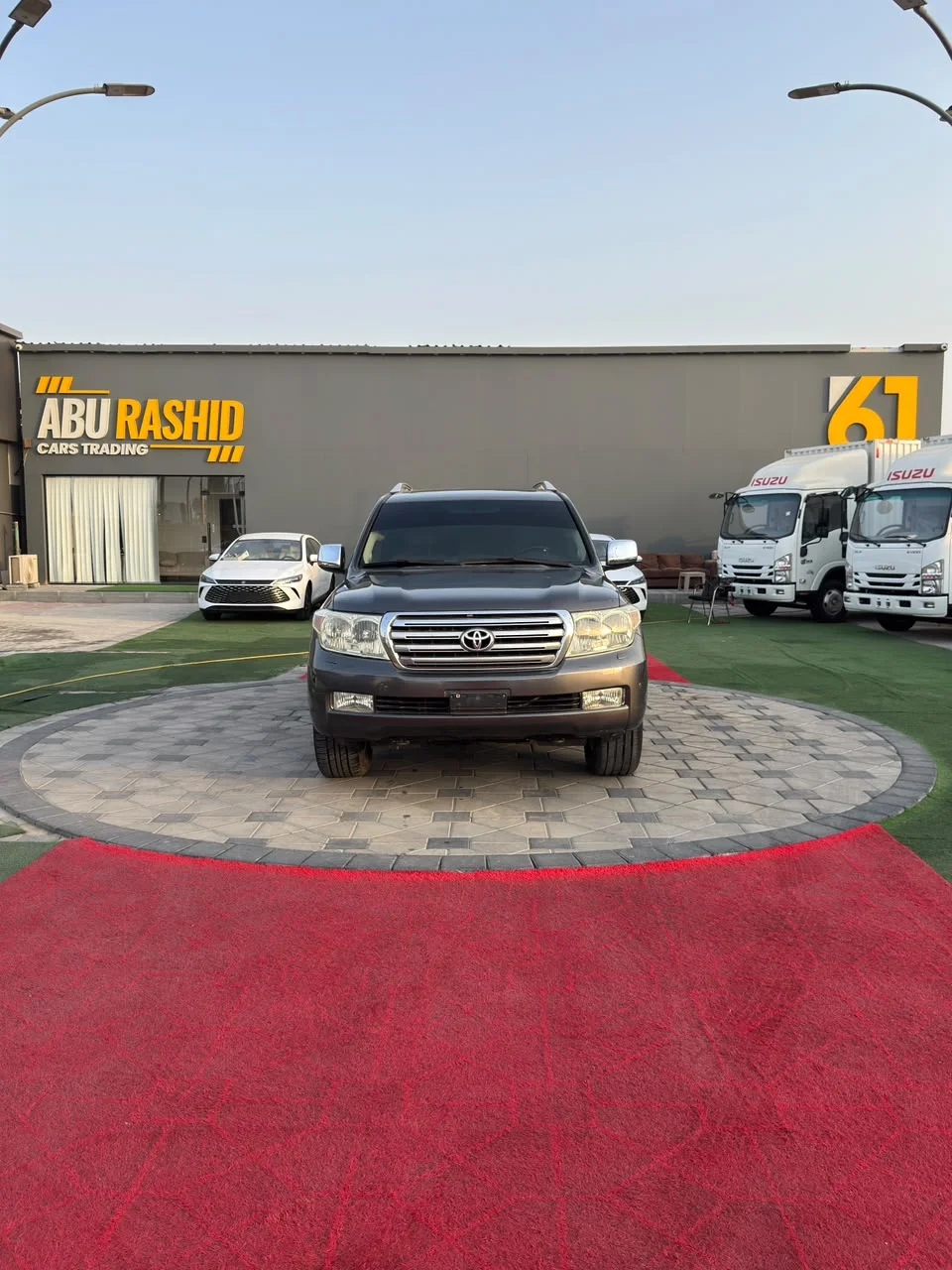 2011 Toyota Land Cruiser VXR GCC Specs