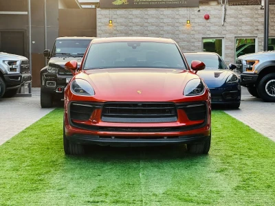 2022 Porsche Macan GCC Specs