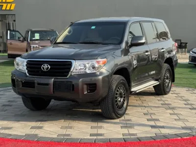 2015 Toyota Land Cruiser 4.0L V6 Manual GCC Specs