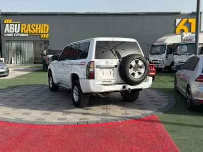 2010 Nissan Patrol Safari VTC 4800 GCC Specs