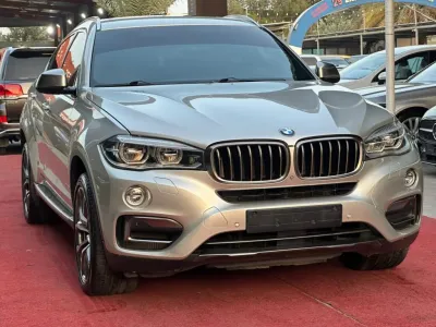 بي إم دبليو X6 xDrive50i موديل 2016 مواصفات خليجية