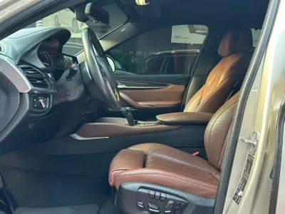 بي إم دبليو X6 xDrive50i موديل 2016 مواصفات خليجية