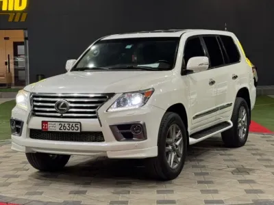 لكزس LX 570 موديل 2013