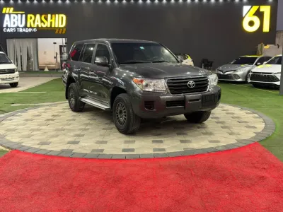 2015 Toyota Land Cruiser 4.0L V6 Manual GCC Specs