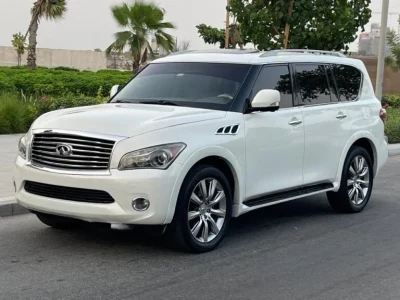 2012 Infiniti QX56 V8 4WD GCC Specs