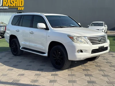 لكزس LX570 موديل 2009 مواصفات خليجية