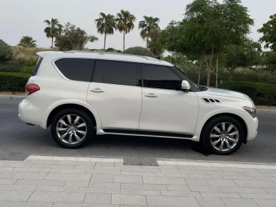 2012 Infiniti QX56 V8 4WD GCC Specs