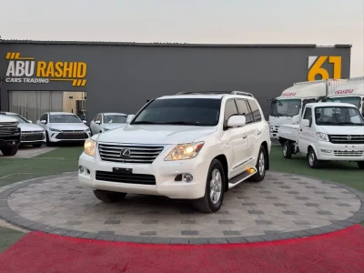 لكزس LX570 موديل 2010 مواصفات خليجية