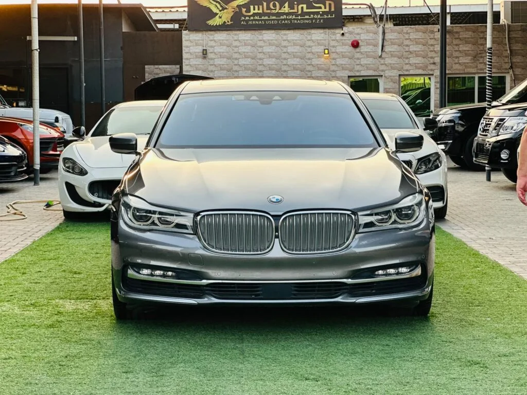بي إم دبليو 740Li موديل 2017 مواصفات خليجية