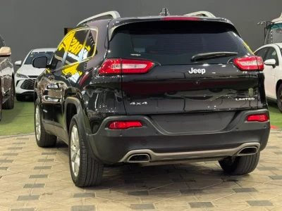2016 Jeep Grand Cherokee Imported Specs