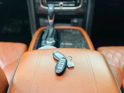 نيسان باترول بلاتينيوم موديل 2020 محرك 5.6L V8 مواصفات خليجية