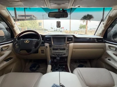 لكزس LX570 موديل 2010 محولة بالكامل إلى ستايل 2015 مواصفات خليجية