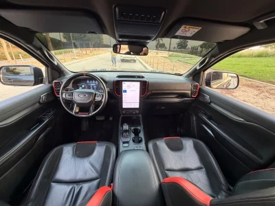 فورد رينجر رابتر موديل 2023 محرك 3.0L V6 توين تيربو دفع رباعي مواصفات خليجية