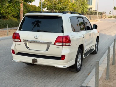 تويوتا لاند كروزر VXR موديل 2010 مواصفات خليجية