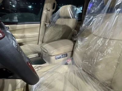 لكزس LX570 موديل 2011 مواصفات خليجية