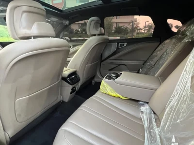 2022 Kia K8 Full Option GCC Specs
