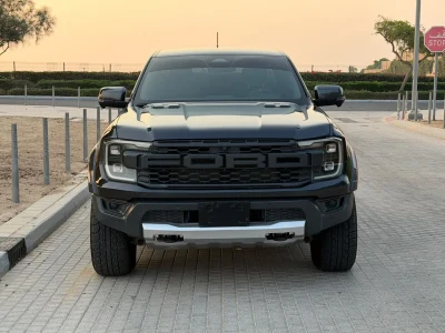 فورد رينجر رابتر موديل 2023 محرك 3.0L V6 توين تيربو دفع رباعي مواصفات خليجية
