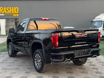 2022 GMC Sierra AT4 GCC Specs
