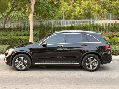 مرسيدس بنز GLC 300 موديل 2022 مواصفات أمريكية