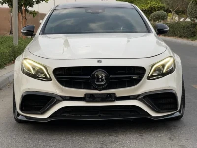 مرسيدس AMG E63 موديل 2017 محولة خارجيًا إلى ستايل برابوس – وارد اليابان