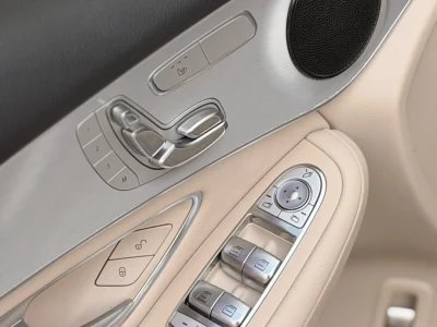 مرسيدس بنز GLC 300 موديل 2022 مواصفات أمريكية
