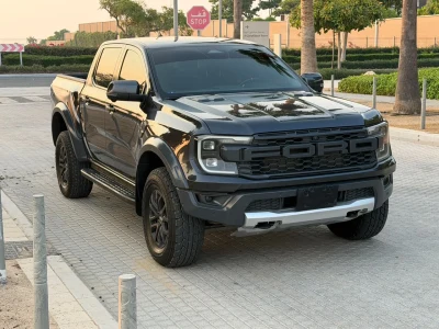 فورد رينجر رابتر موديل 2023 محرك 3.0L V6 توين تيربو دفع رباعي مواصفات خليجية