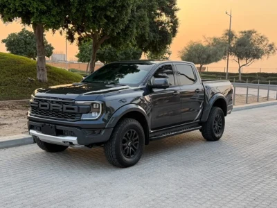 فورد رينجر رابتر موديل 2023 محرك 3.0L V6 توين تيربو دفع رباعي مواصفات خليجية