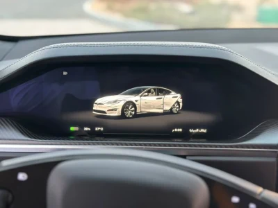 2023 Tesla Model S Plaid Tri-Motor AWD GCC Specs