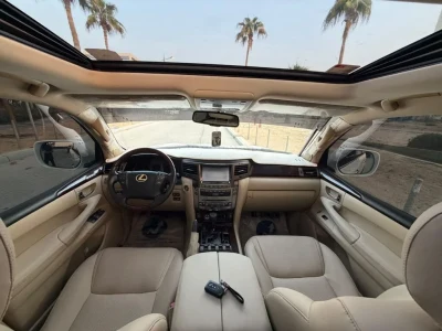 لكزس LX570 موديل 2010 محولة بالكامل إلى ستايل 2015 مواصفات خليجية